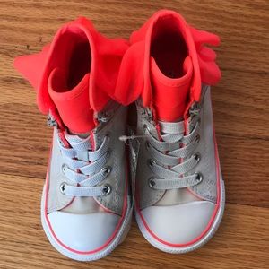 Toddler girl NWT Converse